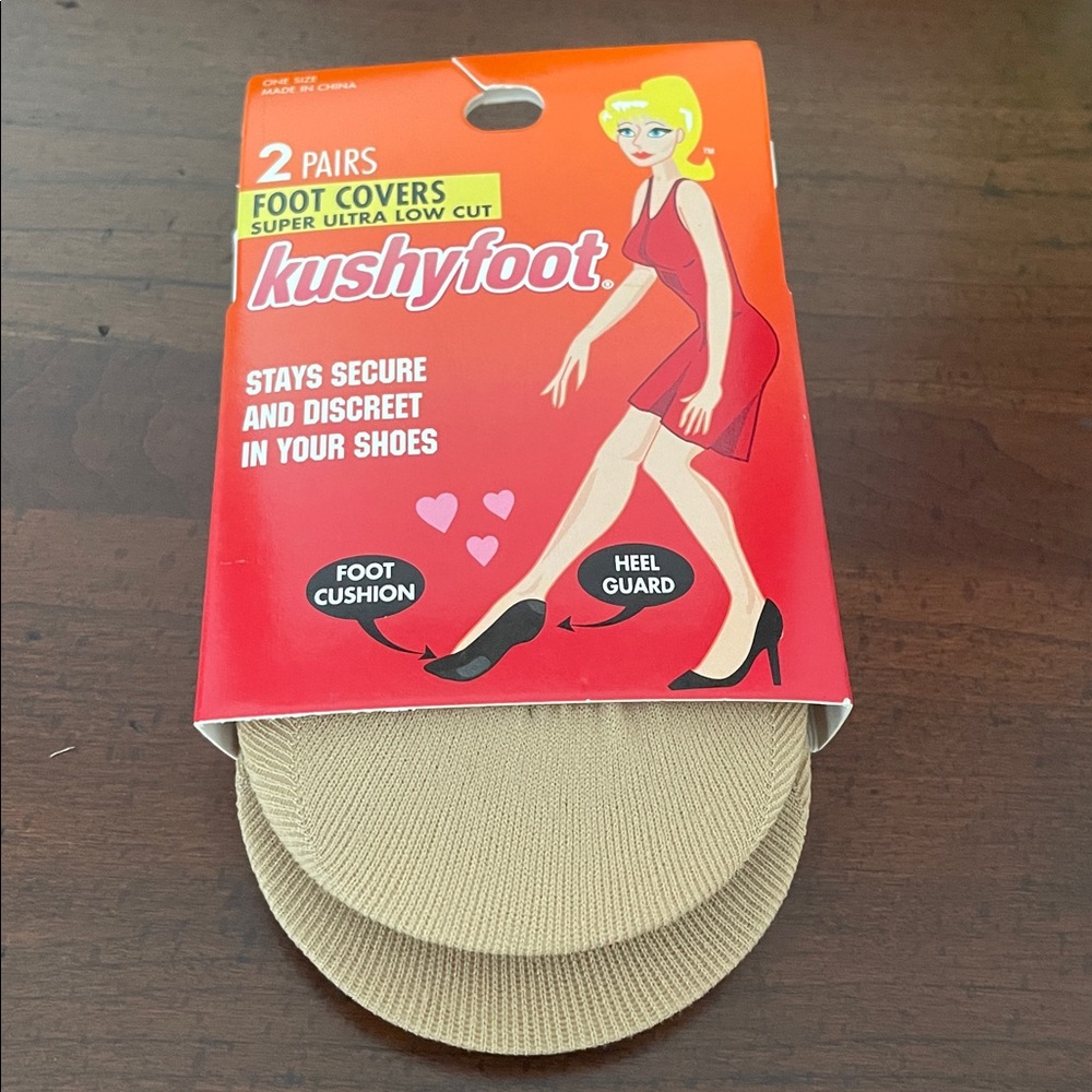 Kushyfoot foot covers NWT